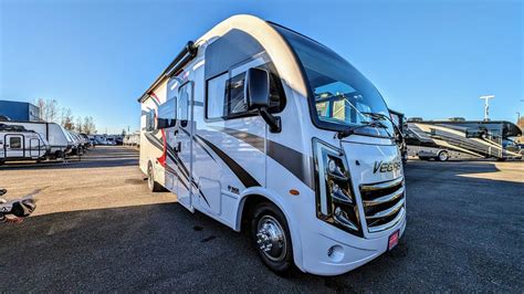 THIS $173K MOTORHOME IS ABSOLUTE TRASH! | Thor Vegas/Axis - YouTube