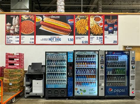 12 Best Costco Food Court Items Of All Time Including Discontinued