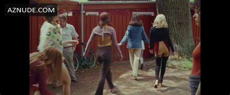 NANNA FINDING KOPPEL Nude AZNude