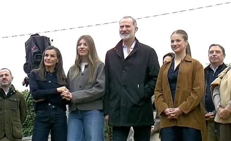 Fotos | La familia real en Valdesoto, Pueblo Ejemplar de Asturias 2025