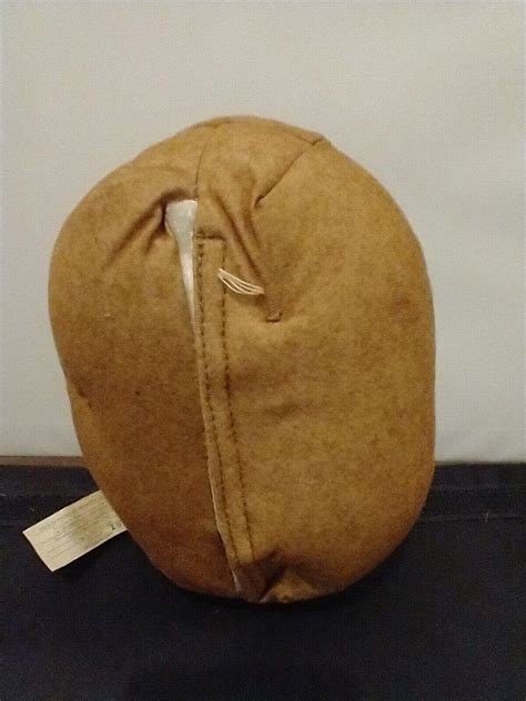 The Wiggles Hot Potato Hot Potato Singing Musical Plush Toy Toss Game