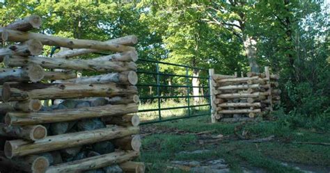 How to Build a Really Great Farm Gate