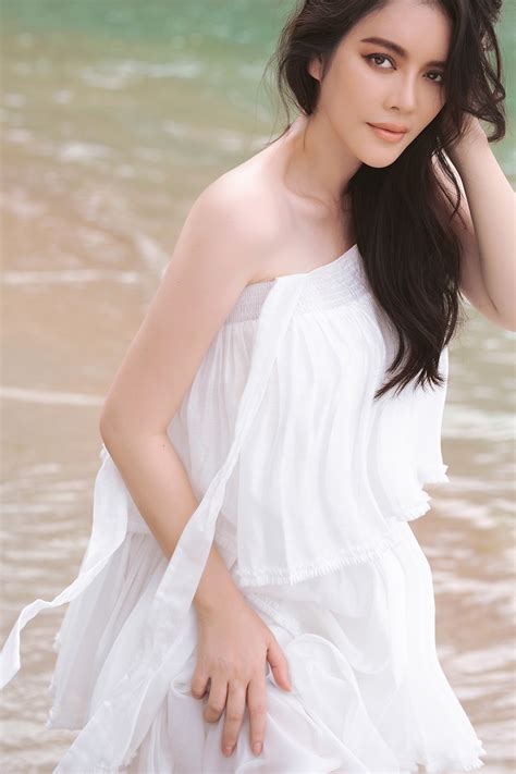 Kh Ng C N Di N Bikini L Nh K V N G I C M Th N Y Tr C Bi N