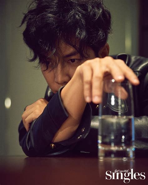 Lee Seung Gi And Fiancé Lee Da In s Hot Photoshoots Have Us Hoping For A Couple s Shoot Koreaboo
