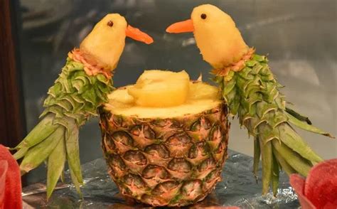 amazing pineapple carving art  unbelievable amazing