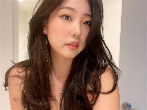 H Yojeong H Yojeong Porn Pic