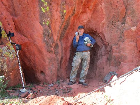 The Lost Mine Cache #4 TREASURE FOUND: A Treasure Man's (AKA H. Charles
