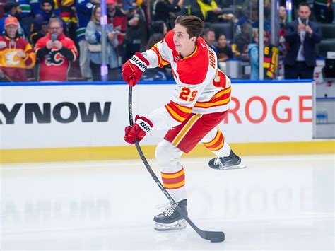 Ex Vancouver Giant Samuel Honzek Makes Debut Versus Vancouver Canucks