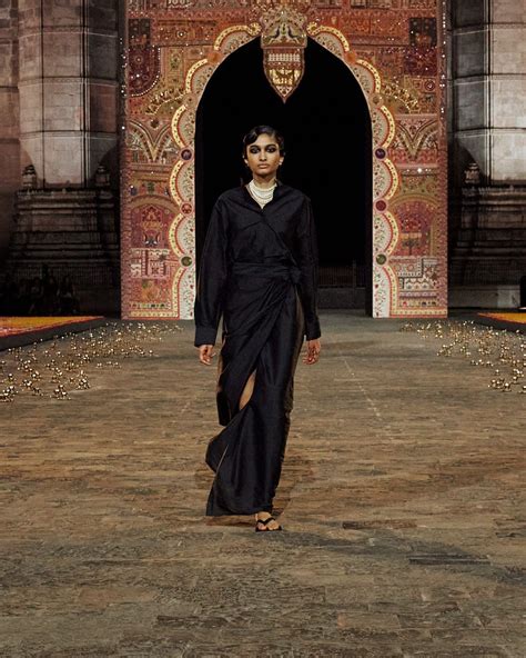 Dior Fall 2023 Mumbai India Runway Magazine ® Official