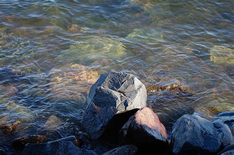 Камни В Воде Фото — Фото