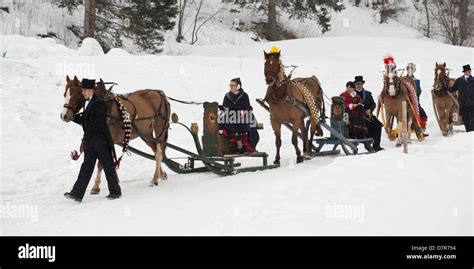 Switzerland christmas snow hi-res stock photography and images - Alamy