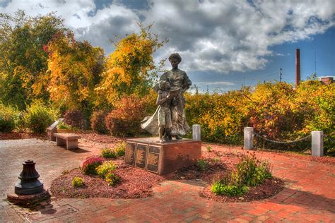 Millyard Statue - Nashua NH Photograph by Joann Vitali - Pixels