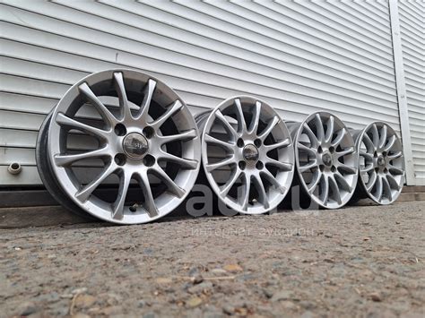 Комплект Оригинальных Литых дисков Re"Style Wheеls 4х98 R-13 для ВАЗ ...