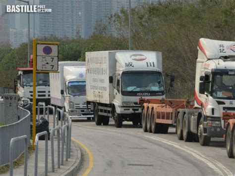 深圳口岸18起跨境司機入境內地 只須持48小時核酸陰性證明 大視野