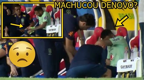 Machucaram O Ney Neymar Sai De Treino Sentindo Dores Ap S Tentar Dar