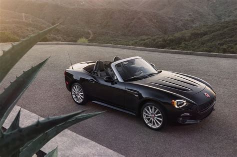 Yeni Fiat 124 Spider tanıtıldı Otomobil Gazetesi