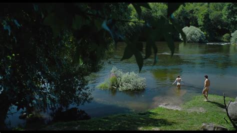 ausCAPS Francisco Vistas nude in Mãos no fogo