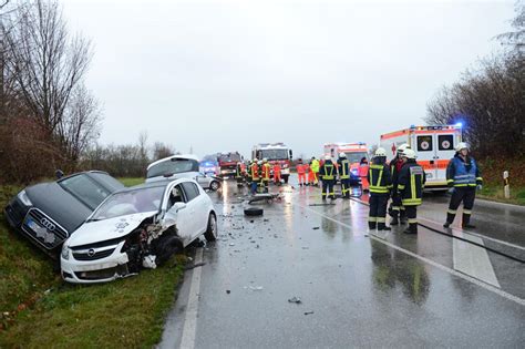 Bilder Schwerer Unfall Auf Der B Bei Unterneukirchen