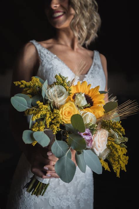 Bouquet Da Sposa Girasoli 30 Idee Per Nozze Estive