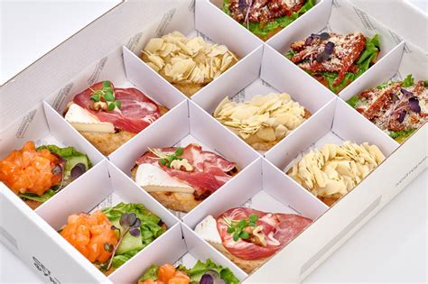 Заказать Брускетта ассорти №4 сет на 4-12 человек по цене 2790 ₽ | «Сет ...