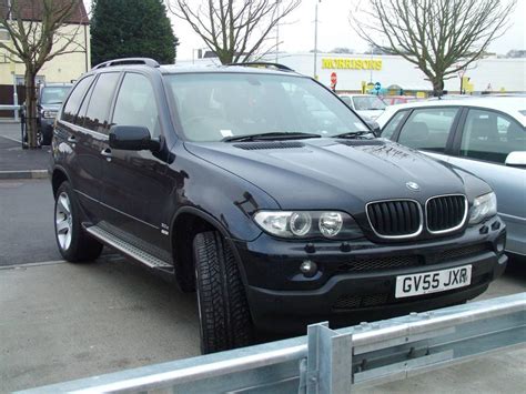 2005 BMW X5 3.0i - 4dr SUV 3.0L AWD Manual