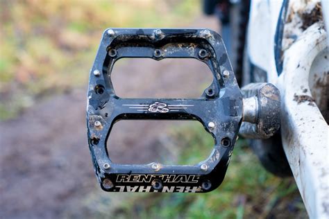 Renthal Revo-F flat pedals - BikeRadar