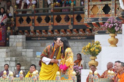 Clothing Style 2013: The Royal Wedding of Bhutan's King, His Majesty ...