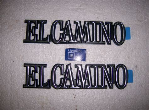 EL CAMINO QUARTER EMBLEMS 2 GM 78 87