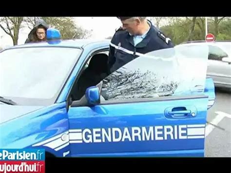 Comment les gendarmes de l A1 traquent les chauffards Vidéo Dailymotion