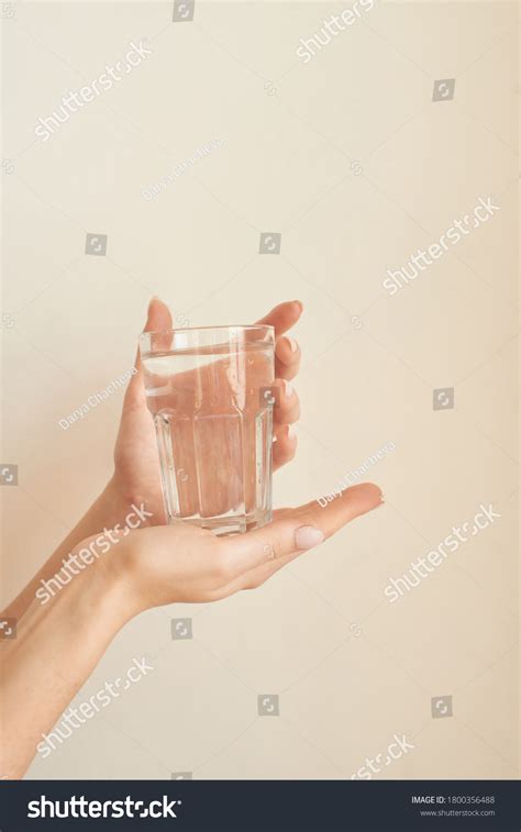 2 172 imágenes de Nude positions Imágenes fotos y vectores de stock Shutterstock