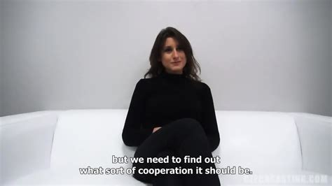 Dark Haired Amateur Sucks Cock