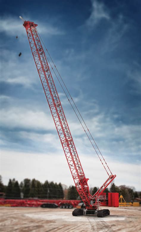 Maxim Crane Works Makes Major Purchase Of Manitowoc Grove And National