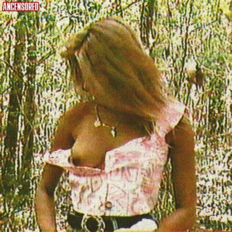 Catherine Fulop nude pics página