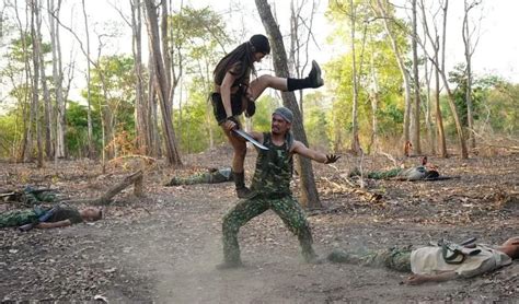 Review phim Biệt Đội Hot Girl Bối cảnh hoành tráng liệu có thể gánh nổi kỹ xảo dở tệ