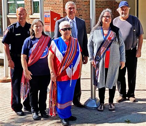 Métis Nation flag-raising ceremony held at Weyburn City Hall - SaskToday.ca