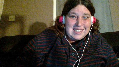 KIK BEAUTIFULBABY F BBW SHOW LOVE Talking About Farts YouTube