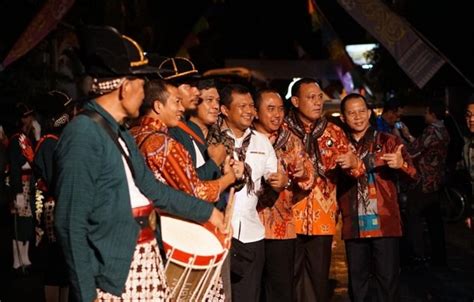 Kampung Wisata Budaya Langenastran Gelar Batik Batok Night