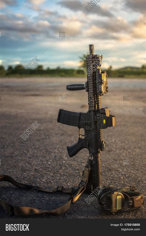 Assault Rifle Ar15 Image & Photo (Free Trial) | Bigstock