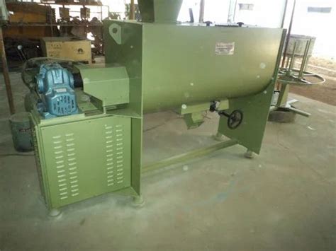 Mild Steel Rutile Mixing Machine For Industrial Capacity 500 1000 Kg