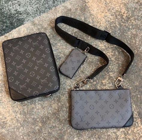 Чоловіча Сумка Louis Vuitton: 2 000 грн. - Сумки через плече Запоріжжя ...