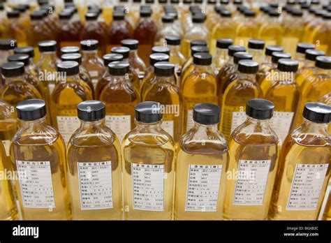 Blending samples at Suntory Yamazaki malt whisky distillery, Japan Stock Photo - Alamy