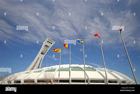 Montreal Olympic Stadium Stock Photo - Alamy