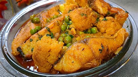 আল ফলকপ দয রই মছর ঝল Aloo Fulkopi diye Rui machher Jhol