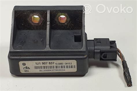 1J1907637 Volkswagen New Beetle ESP Acceleration Yaw Rate Sensor 78 35