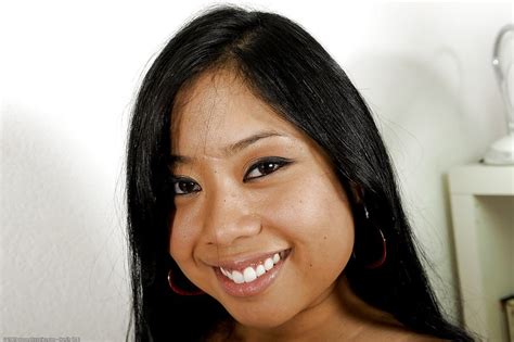 Latina Beautiful Natural Tits XXX Dessert Picture 12