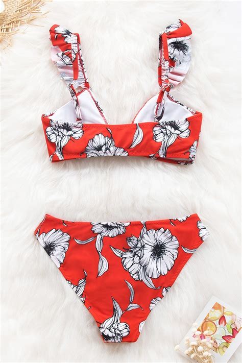 Red Floral Knotted Ruffled Bikini