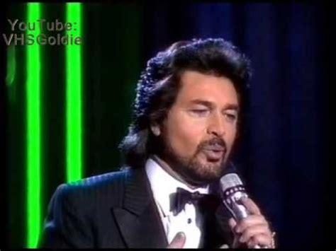 Engelbert humperdinck please release me 1989 – Artofit