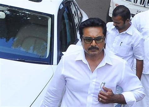 The Weekend Leader Tamil Actor Politician Sarath Kumar Merges Aismk