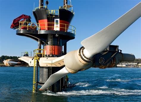 8 Crazy Ocean Power Plants That Make Energy From The Sea Coexist