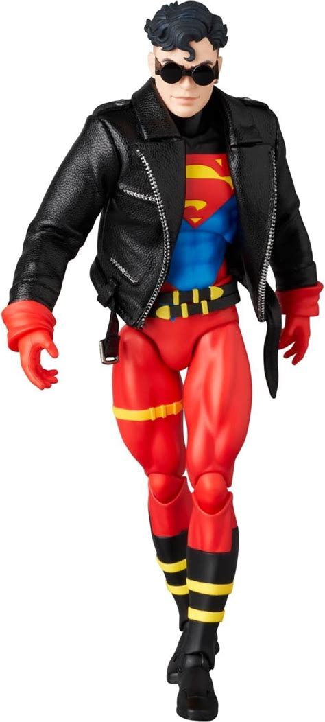 Medicom MAFEX No 232 Superboy Return Of Superman Action Figure